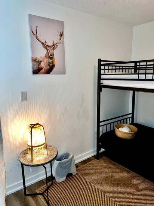 Stunning Condo Wit Amazing View 5Mins From Cntower Торонто Экстерьер фото